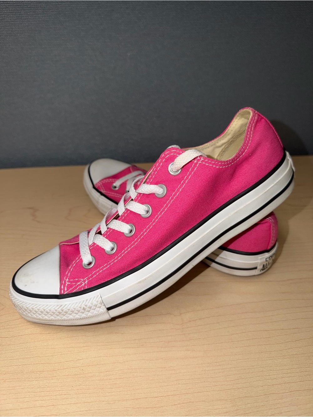 Converse Classic Low-Top Canvas Sneakers in Bright Pink